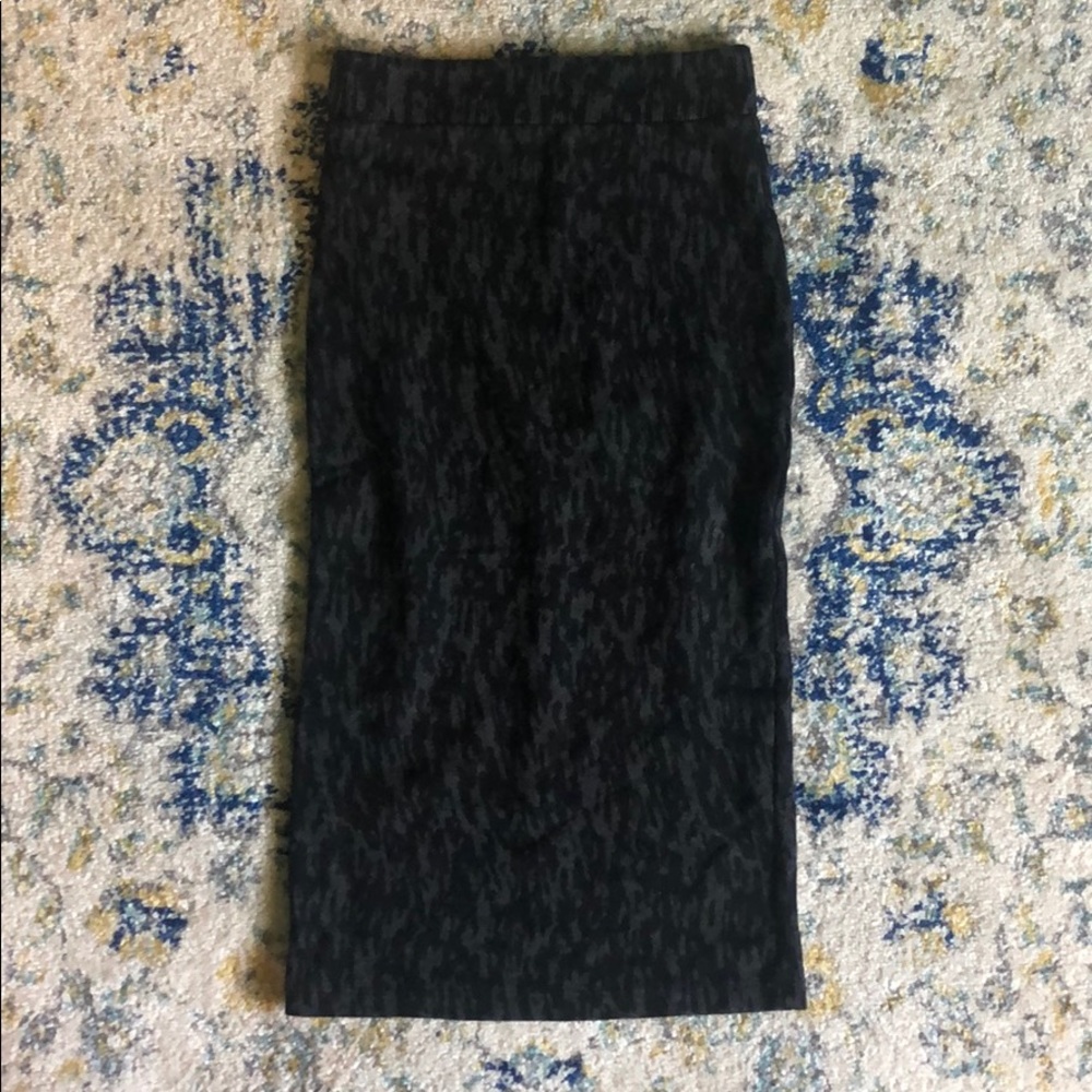 Zara Printed Pencil Skirt